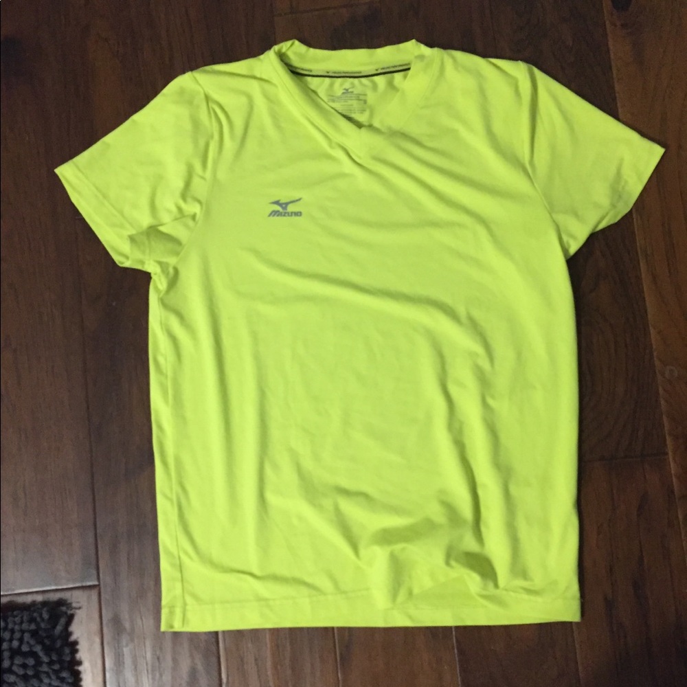 Green mizuno top